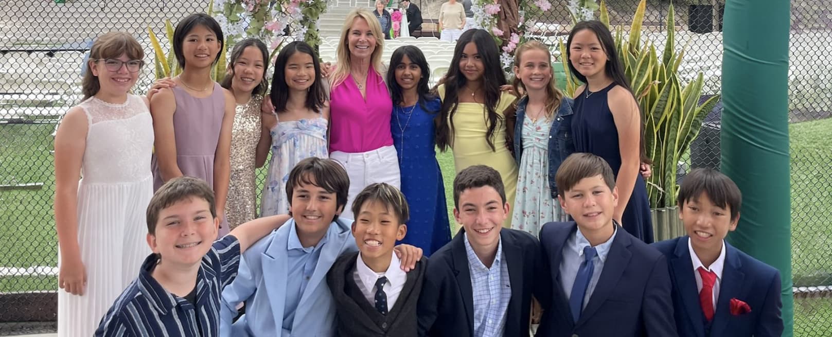 The Del Mar Pines 6th grade class with Marci McCord at graduation