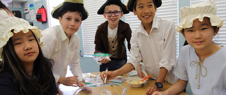 5th graders learning about american colonies